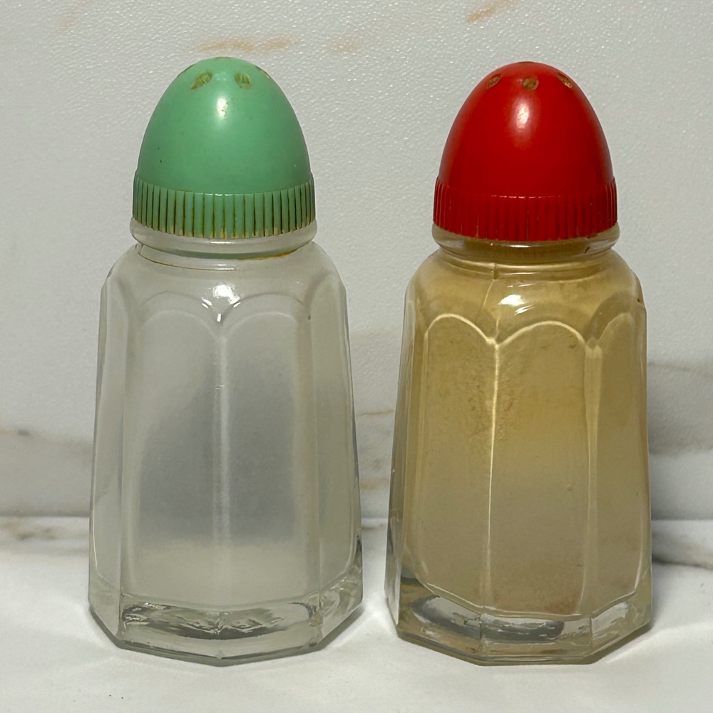 Vintage Hazel Atlas Glass Salt and Pepper Shakers Red Green Beehive Lids Set